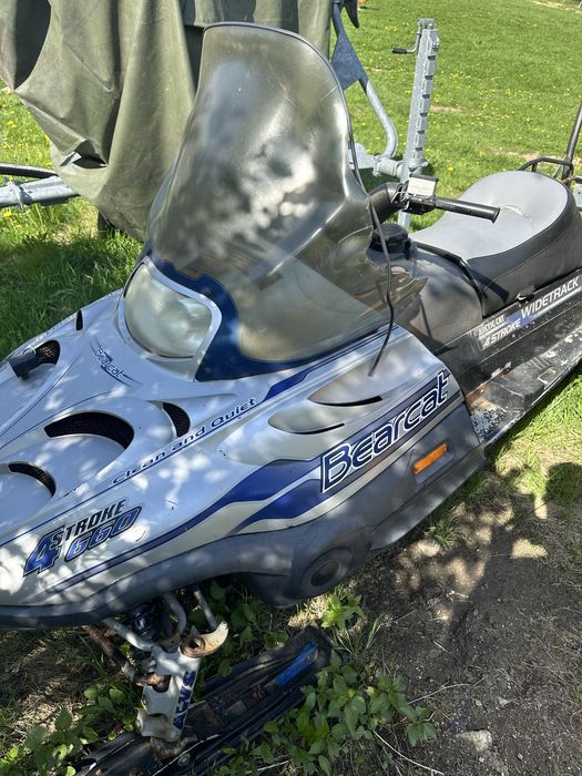Skuter snieżny bearcat 660
