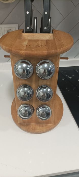 Suporte para especiarias e talheres