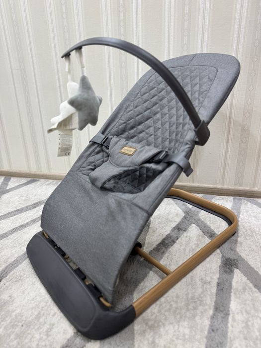 Дитячий шезлонг FreeON Serene Bouncer, стан ідеальний
