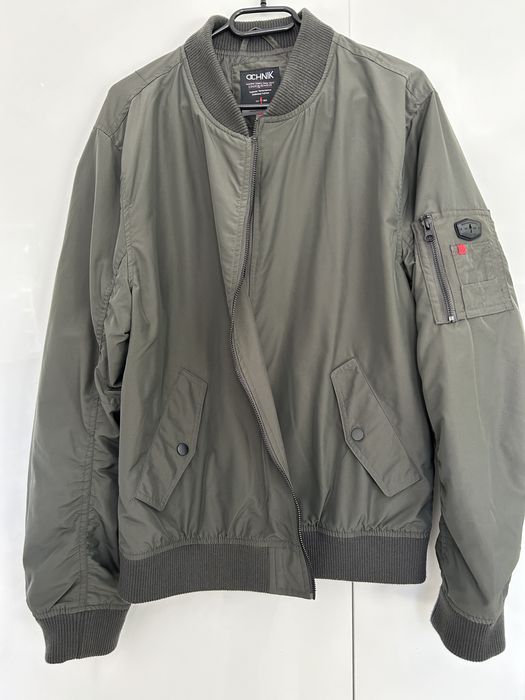 Bomberka męska oliwkowa Ochnik.