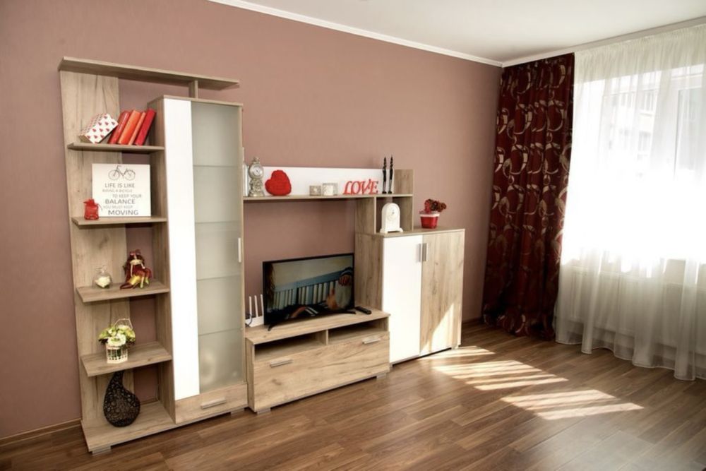 Подобово 2-х кімнатна квартира на Поділлі