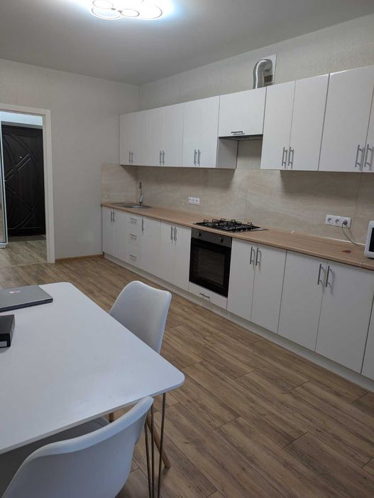 2-к квартира площею 67,3 м² від  Рауш на Озернаій