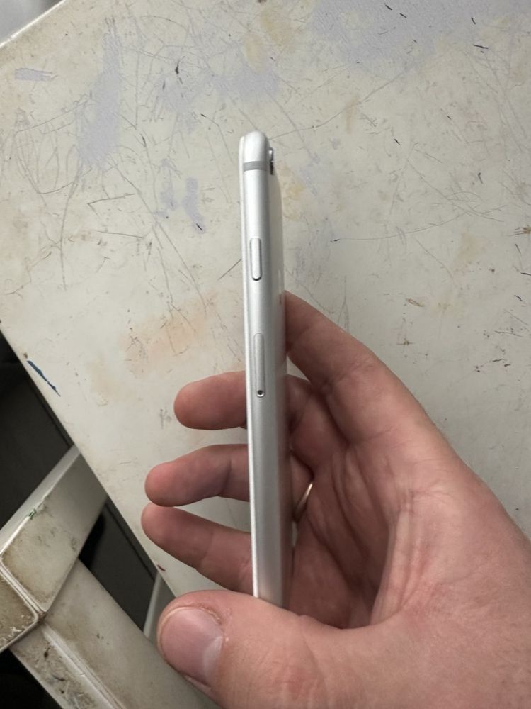 Iphone 6 64Gb ref новий,потребує активації