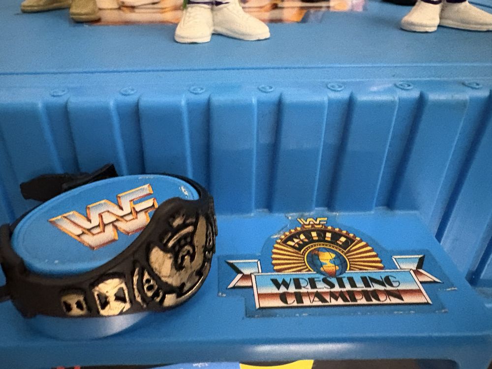 Ringle Wrestling e 7 bonecos