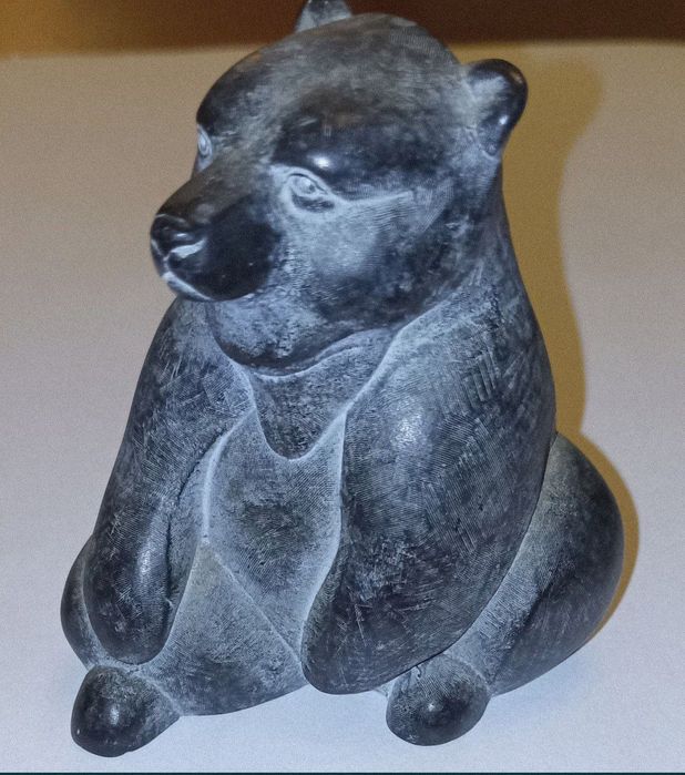 Статуэтка черного медведя BOMA (Канада)