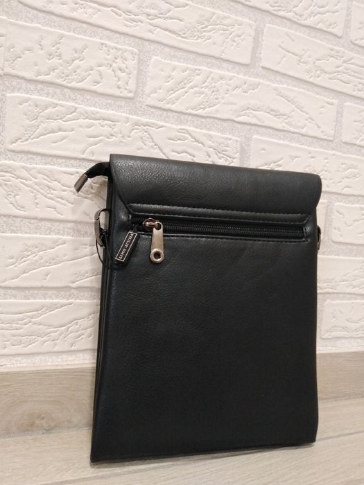 Стильна чоловіча сумка