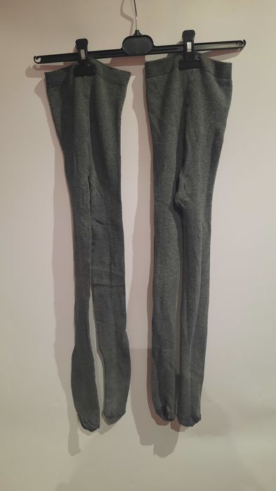 Rajstopy dziecięce Rozmiar 146-152  2pary
 Rozmiar 146-152
 2Pary
Stan