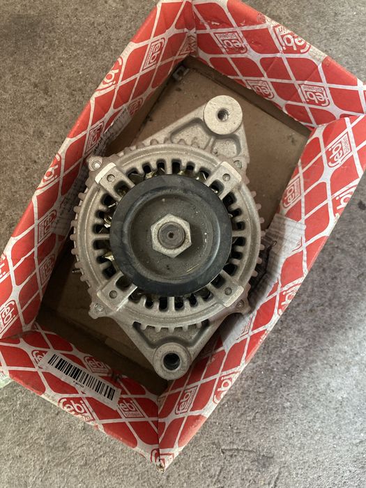 alternator 80A lexus is200