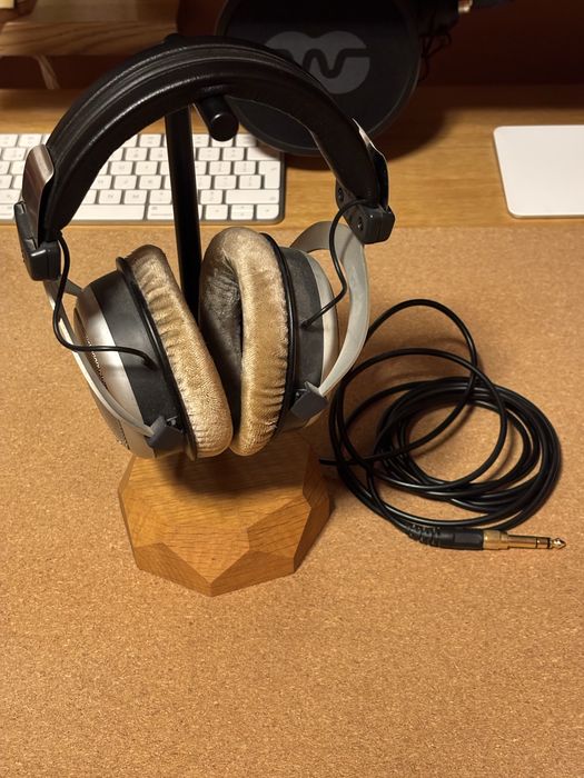 Audiofilski zestaw - beyerdynamic DT880 Edition 600+DAC nostromo 5h v6