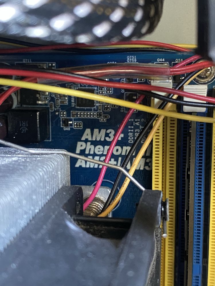Placa mae am3+, amd fx 6300 e 8gb de ram ddr3
