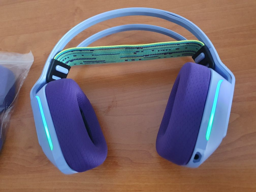 Słuchawki bezprzewodowe Logitech g733