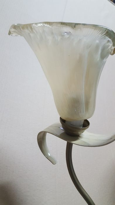 Łampa sufitowa do salonu