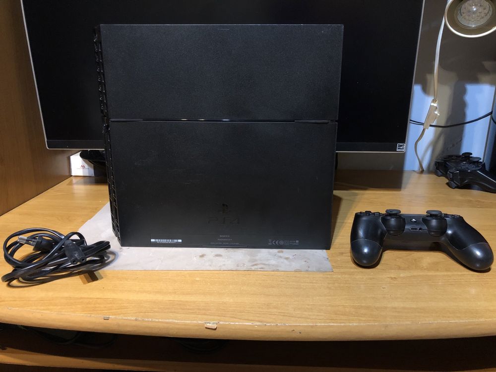 Playstation 4 Fat, 1TB