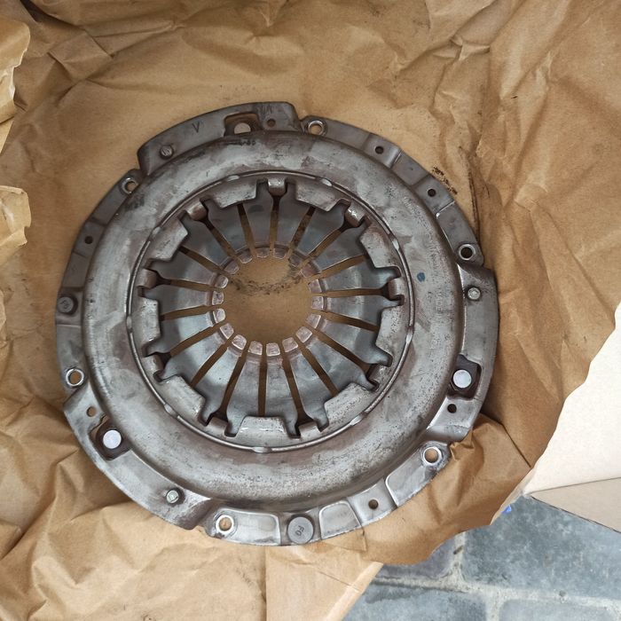 Корзина и диск сцепления ланос 1.5