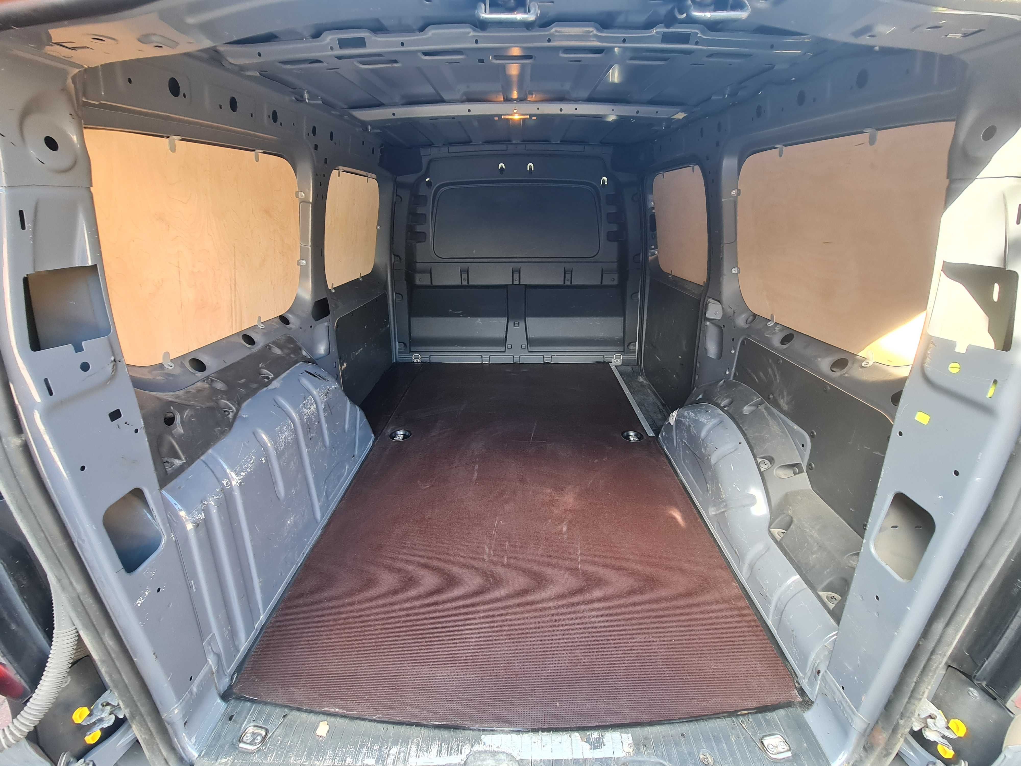 Zabudowa ze sklejki MAN TGE Volkswagen Caddy Transporter Crafter Van