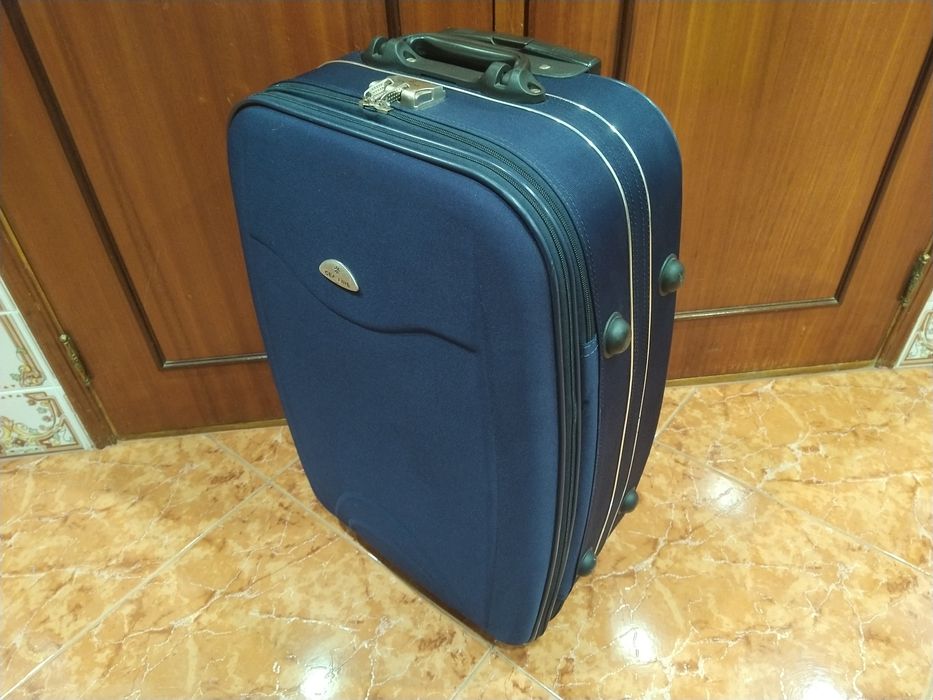 Mala malas de porão até 23 kg viagem casa quarto apartamento vivenda.