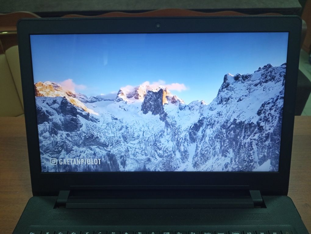 Ноутбук Lenovo 2017г