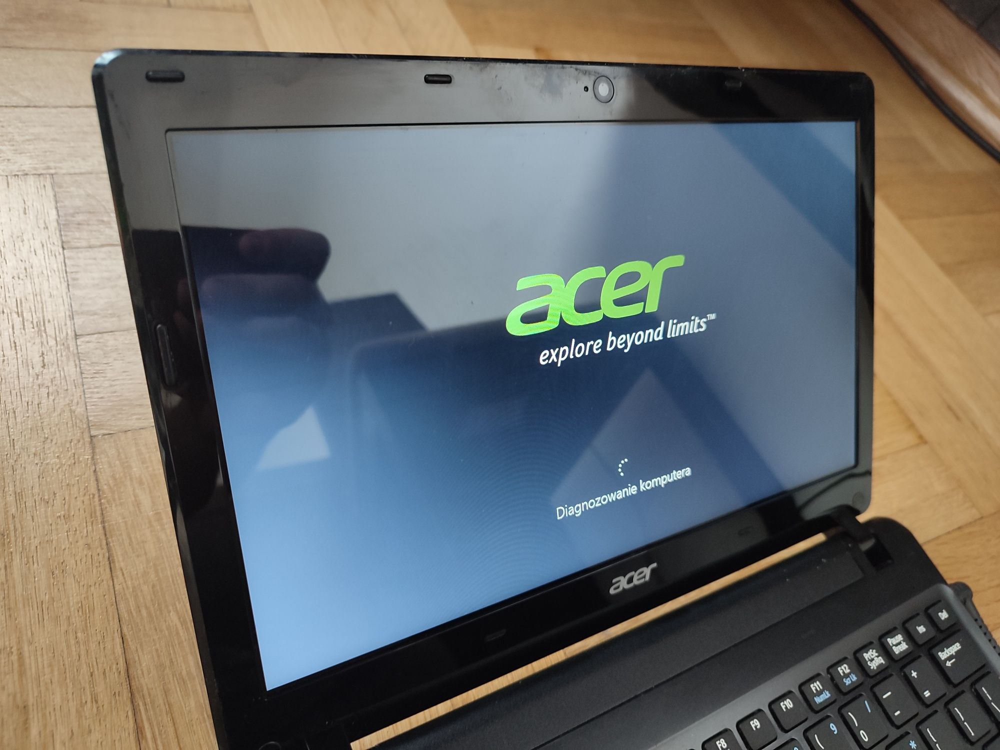 Laptop Acer V5-121