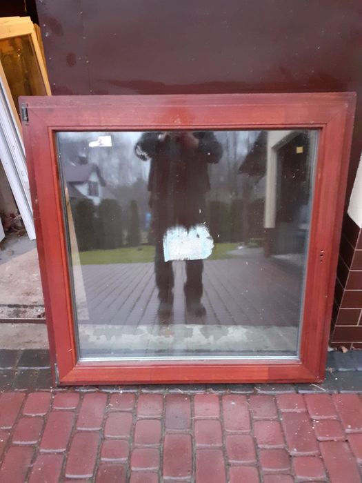 Okno drewniane 118x118, 88x118