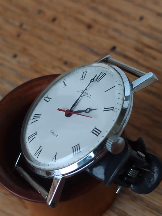 Часы, годинник Луч ссср римские цифры