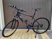 Czarny rower Kross Evado 5.0 28"