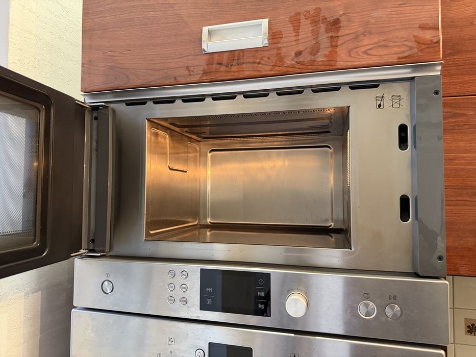 Микроволновая печь Bosch