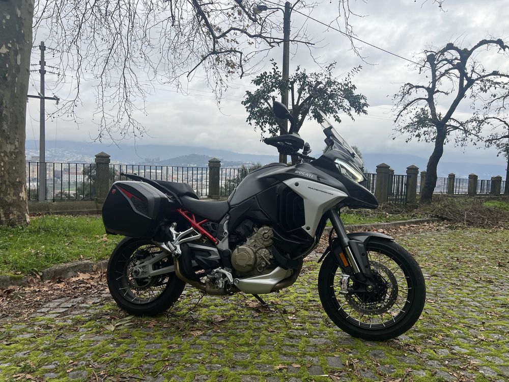 Ducati v4 s multistrada