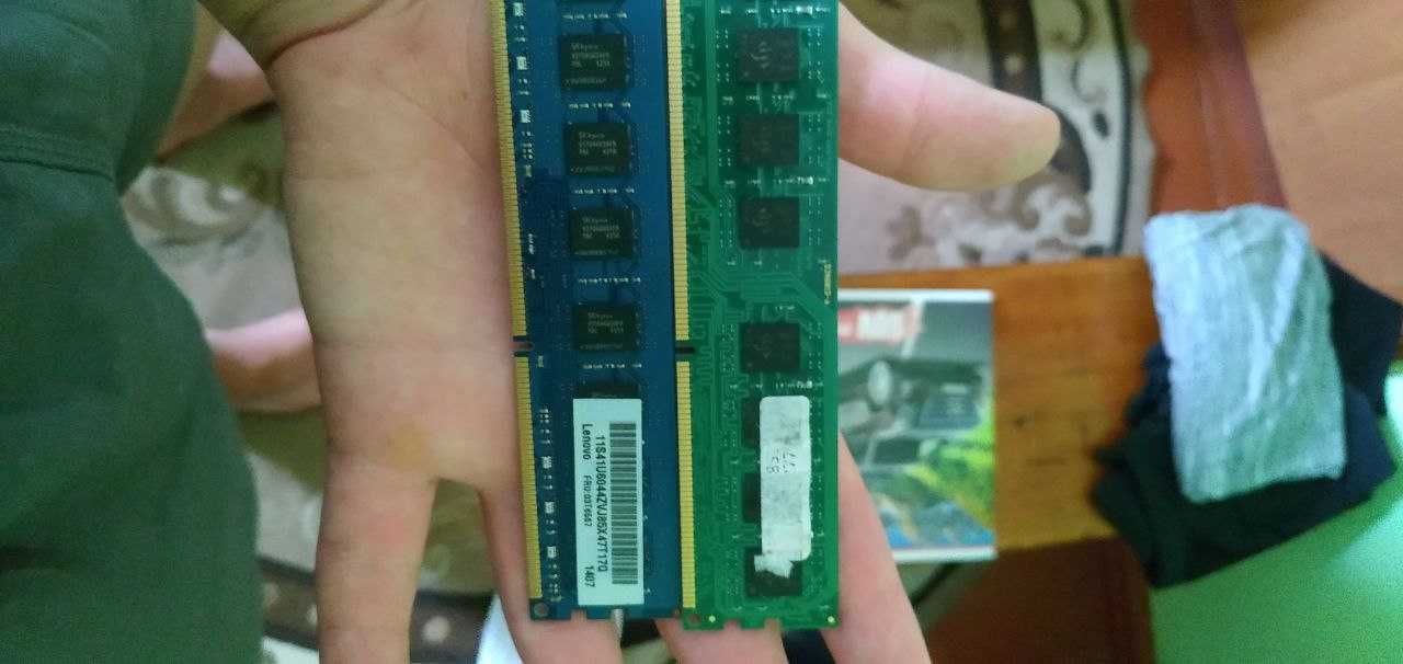Продам два модулі оперативної пам'яті 4 GB DDR3