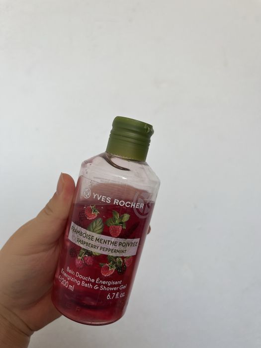 Energizujący żel pod prysznic yves rocher