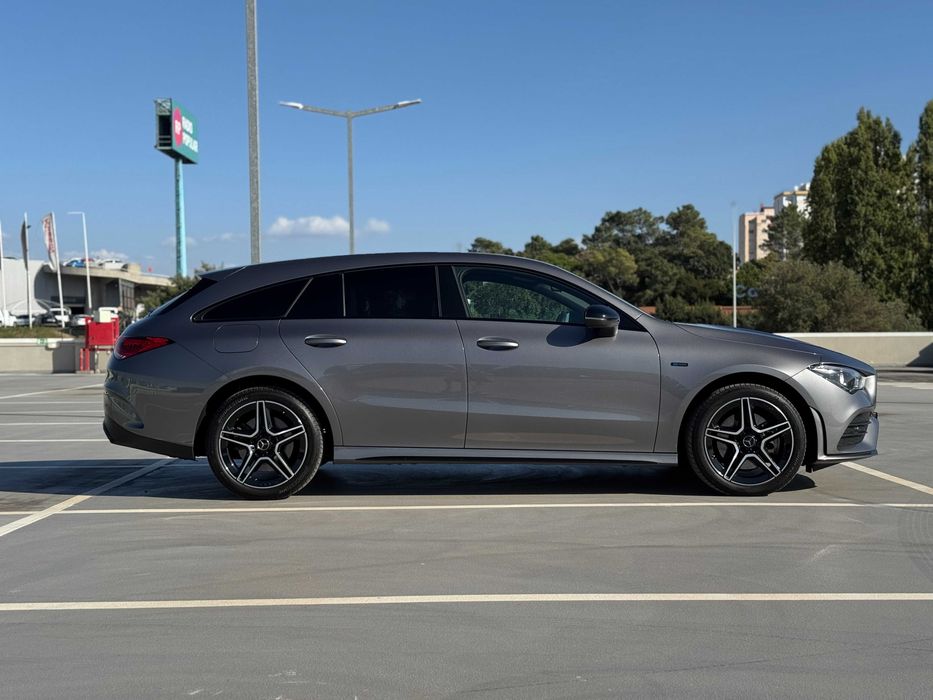 Mercedes CLA 250e AMG • Garantia Mercedes + 2 Anos • Impecável