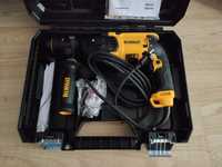 Перфоратор DeWALT D25134K.