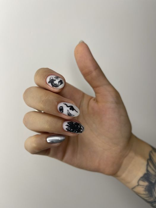 Манікюр / педикюр / нарощення нігтів / подологія