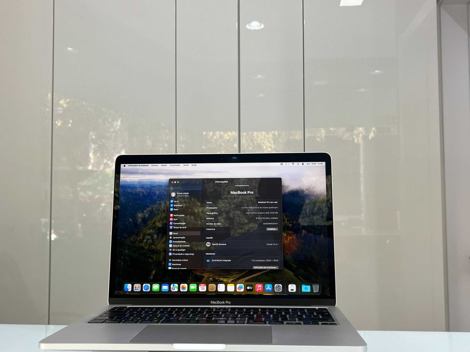 Macbook Pro 13 TouchBar de 2020 Usado com Garantia, Visite a TecnoLoja