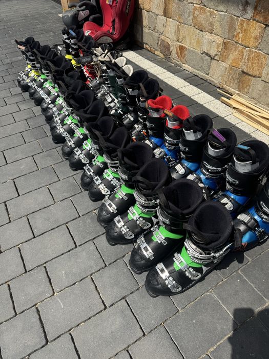 Pakiet butów narciarskich Atomic (25.5-31.5cm)