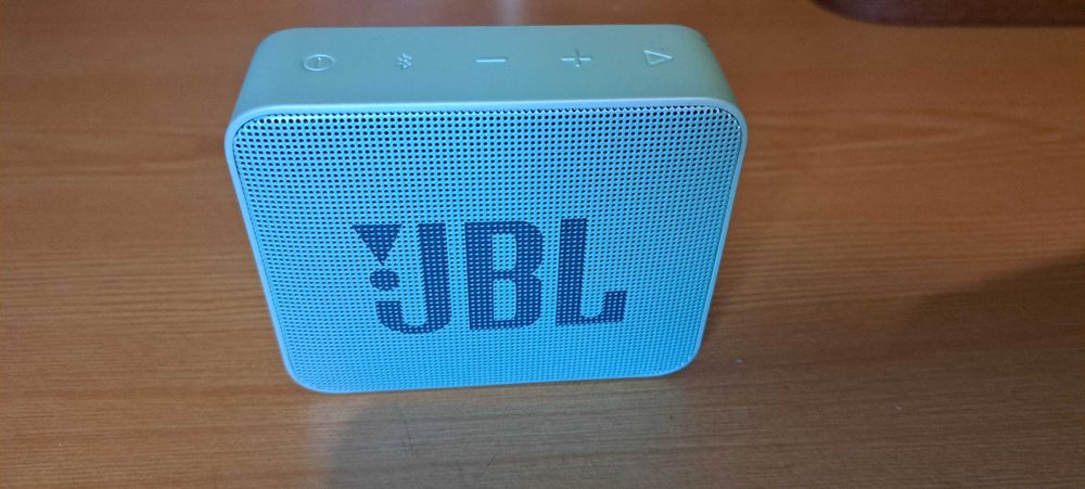 Блутуз колонка jbl go 2