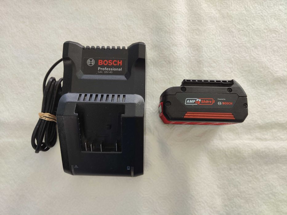 Bosch Starter Set GAL 18V-40 + GBA 18V 4.0Ah