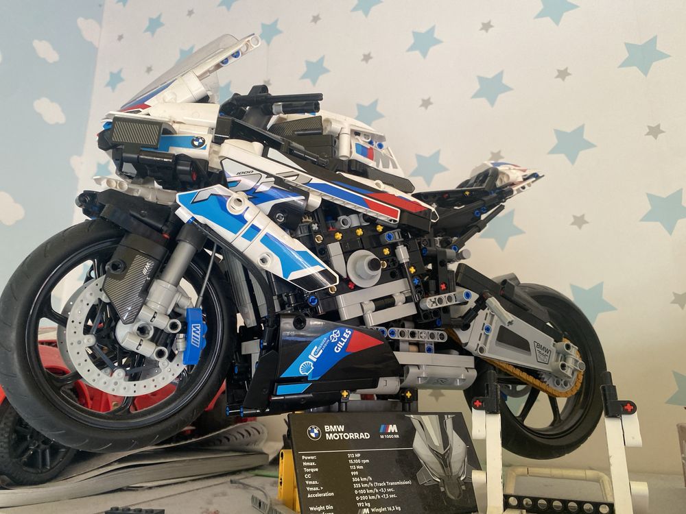 Lego BMW M 1000 RR