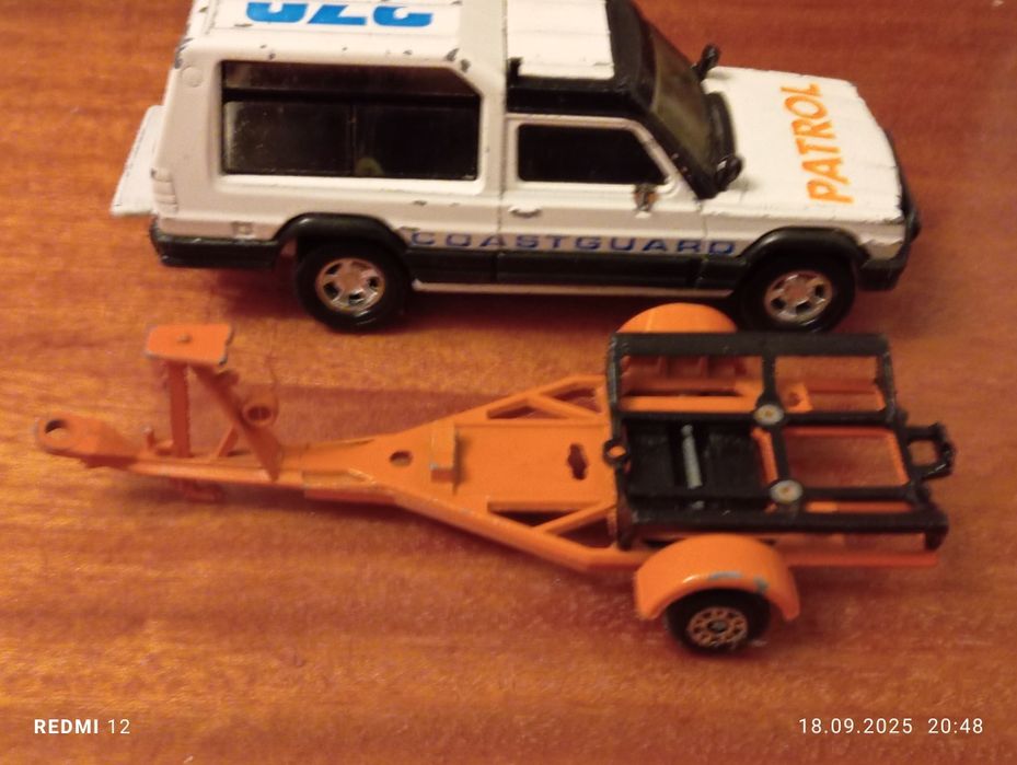 Matchbox  SuperKings #K90 MATRA wraz z przyczepa