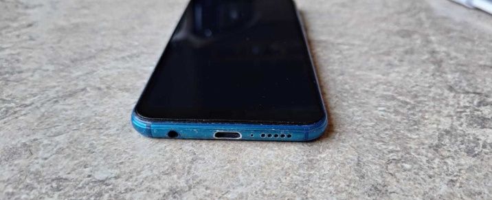 Huawei p 20 lite niebieski jak nowy