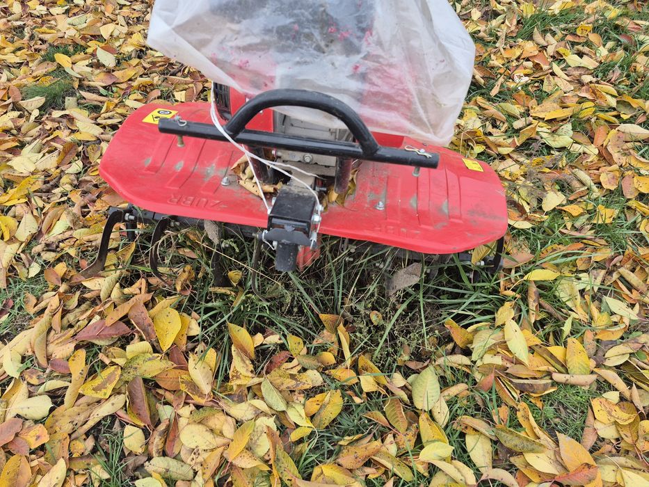 Продам мотоблок ЗУБР