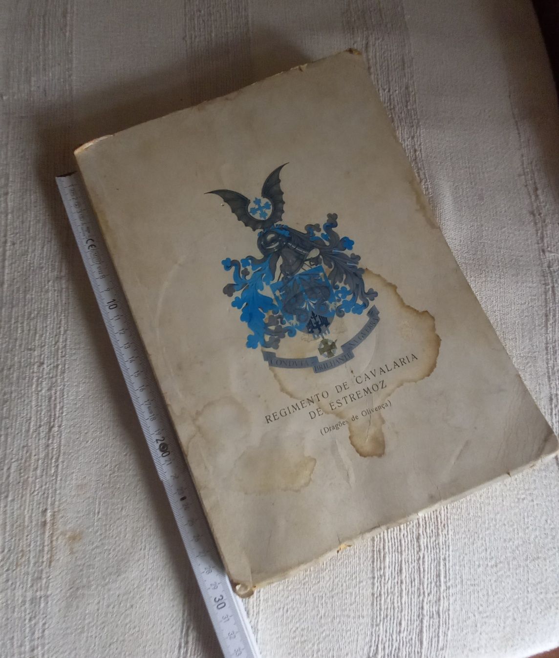 Edição Antiga do Regimento de Cavalaria de Estremoz