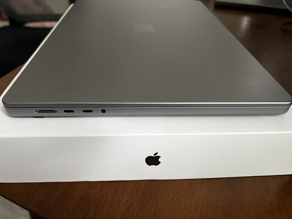 Macbook M1 Pro 16 2022