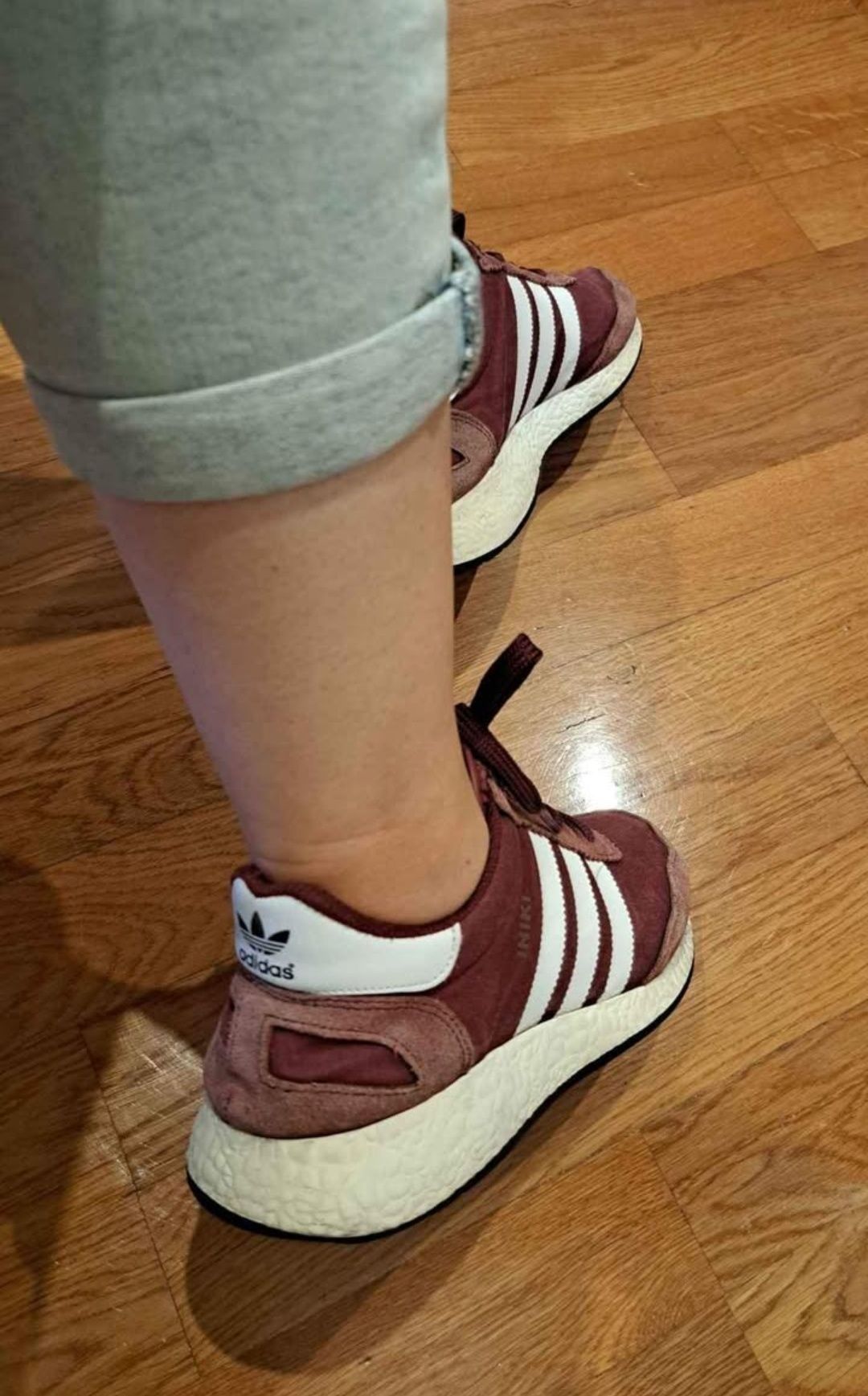 Ténis Adidas INIKI unisexo
