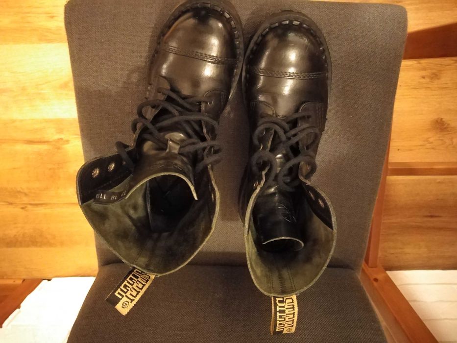 Glany 8 dziurek Steel