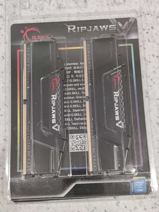 G.Skill RipJaws V UDIMM 32GB Kit, DDR4-4400, F4-4400C19D-32GVK