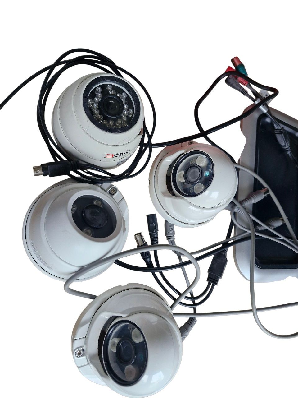 Rejestrator Dahua XVR5108HS-I3 zestaw
