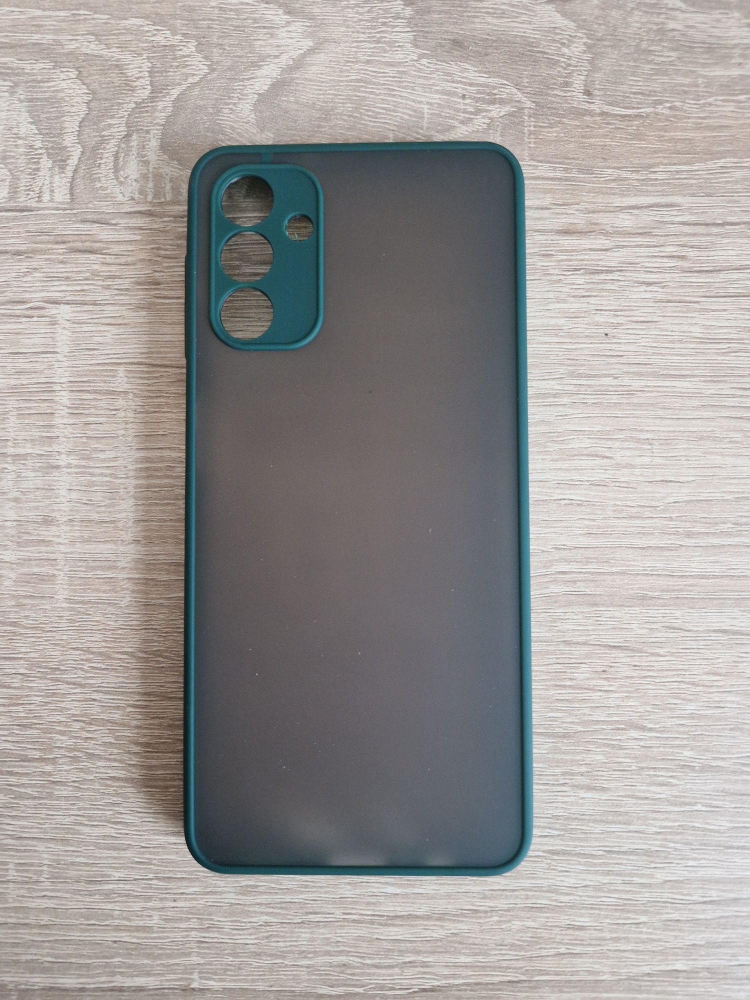 Etui Vennus Color Button Bumper do Samsung Galaxy A13 5G/A04S Zielony