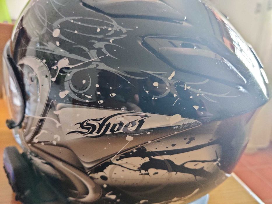 Capacete de mota SHOEI