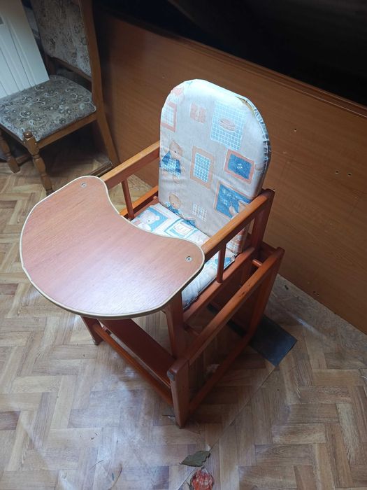 Krzesełko dla dziecka