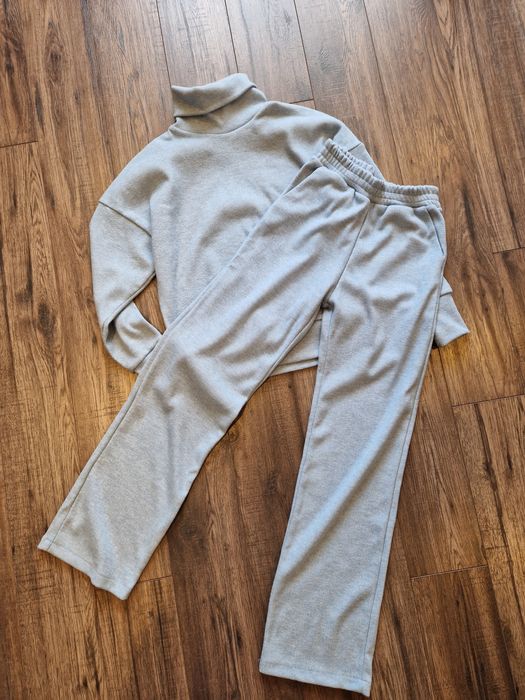 Костюм кофта штани светр теплий